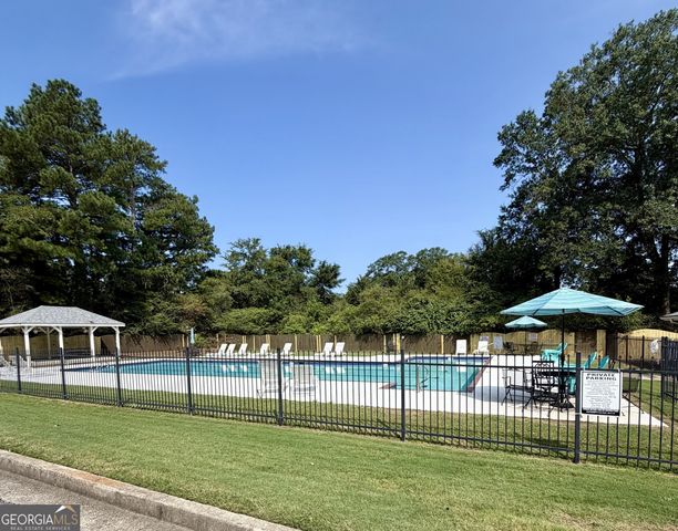 1407 Mill Glenn Court, Lawrenceville, GA 30045