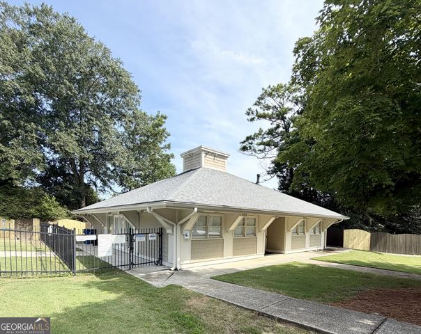 1407 Mill Glenn Court, Lawrenceville, GA 30045
