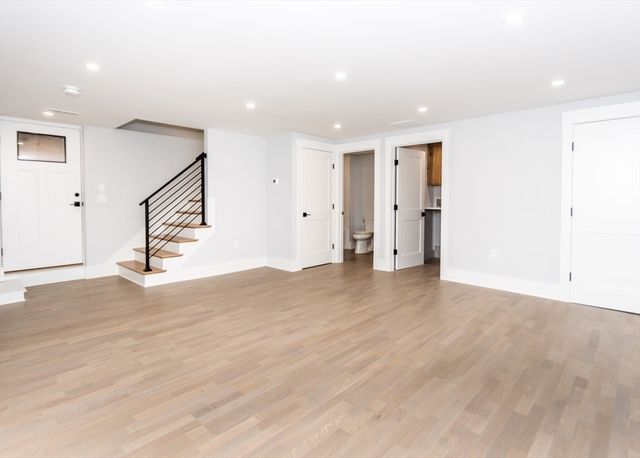 15 Alder Street 1, Waltham, MA 02453