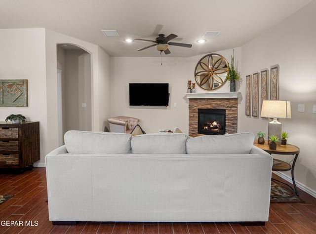 7313 MEADOW SAGE, El Paso, TX 79911