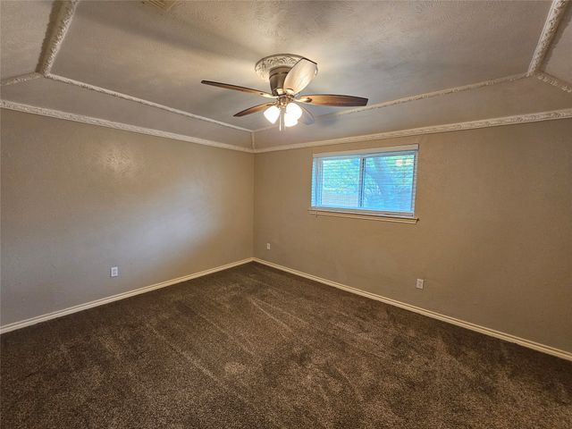 216 Wesley Drive, Desoto, TX 75115