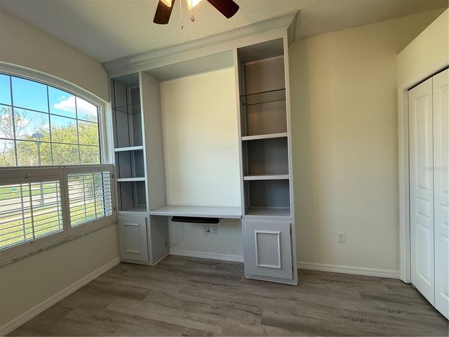 18902 SAINT LAURENT DRIVE, Lutz, FL 33558