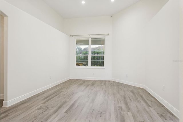 18902 SAINT LAURENT DRIVE, Lutz, FL 33558