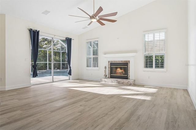 18902 SAINT LAURENT DRIVE, Lutz, FL 33558