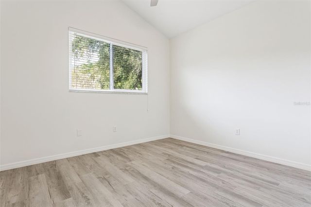 18902 SAINT LAURENT DRIVE, Lutz, FL 33558