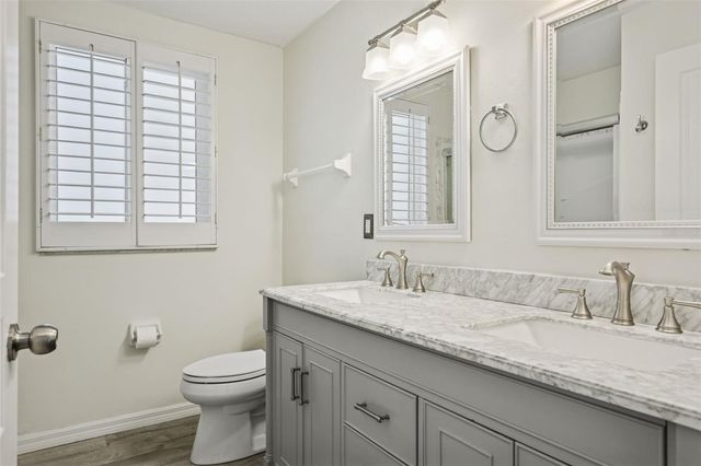 18902 SAINT LAURENT DRIVE, Lutz, FL 33558