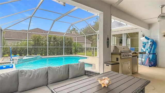 18902 SAINT LAURENT DRIVE, Lutz, FL 33558