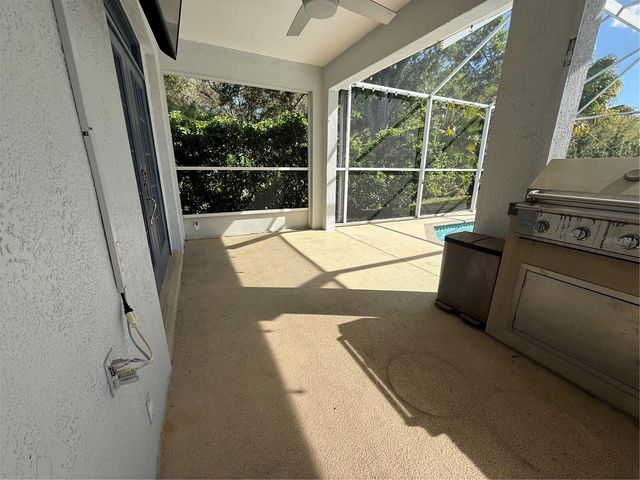 18902 SAINT LAURENT DRIVE, Lutz, FL 33558