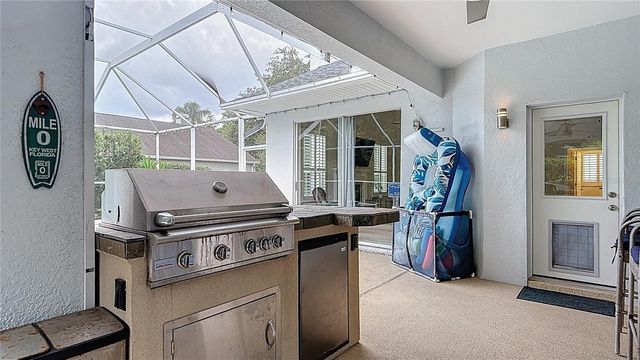 18902 SAINT LAURENT DRIVE, Lutz, FL 33558