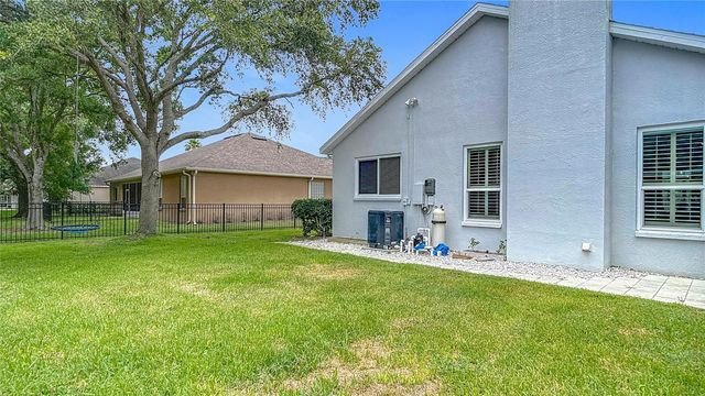 18902 SAINT LAURENT DRIVE, Lutz, FL 33558