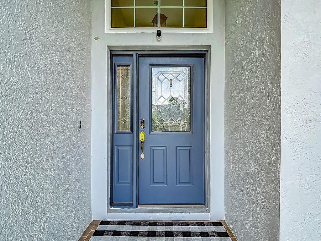 Image 10 of property listing at 18902 SAINT LAURENT DRIVE, Lutz, FL 33558