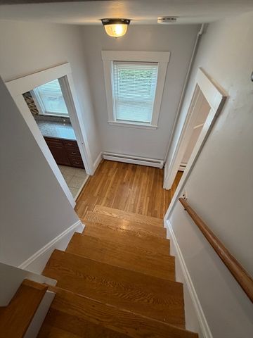 1186 Chestnut St 1186, Newton, MA 02464