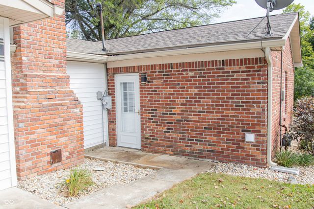 944 W County Road 200 N, Danville, IN 46122