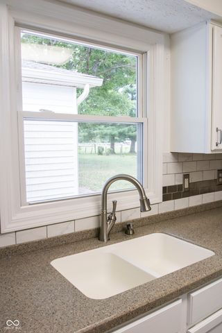 944 W County Road 200 N, Danville, IN 46122