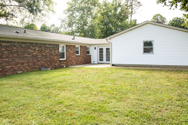 944 W County Road 200 N, Danville, IN 46122