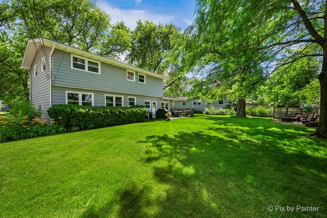 1510 Avalon Court, St. Charles, IL 60174