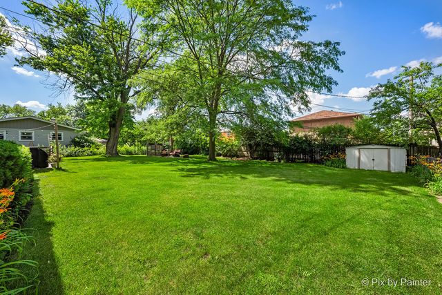 1510 Avalon Court, St. Charles, IL 60174