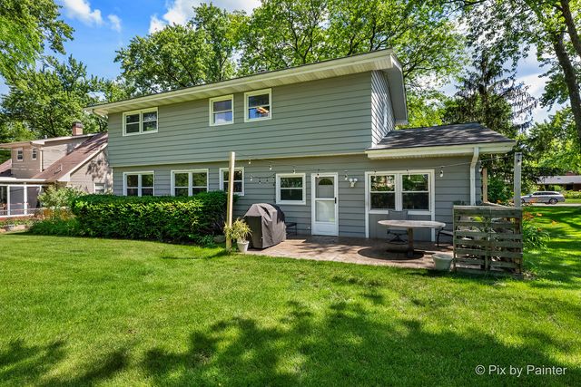 1510 Avalon Court, St. Charles, IL 60174