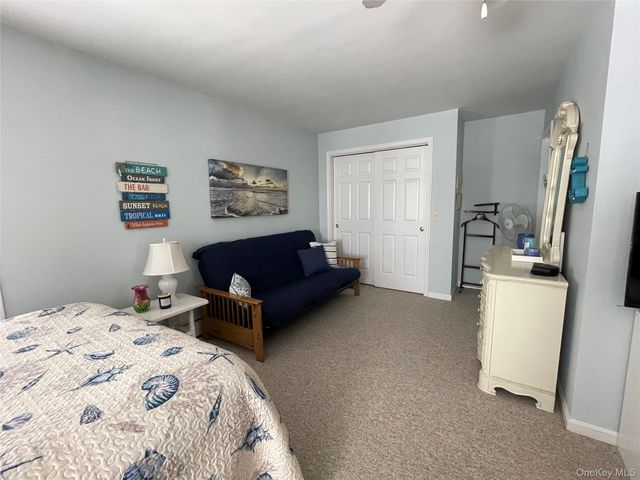 59 Peconic Avenue, Shelter Island, NY 11964