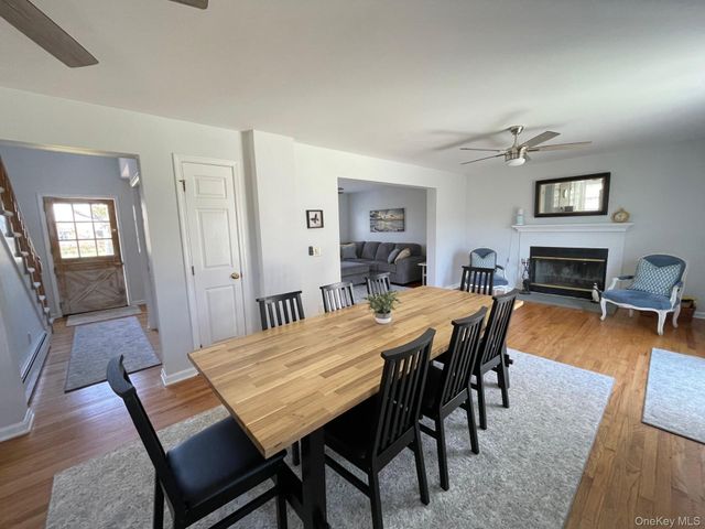 59 Peconic Avenue, Shelter Island, NY 11964