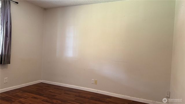 2415 Grandview Drive W, University Place, WA 98466