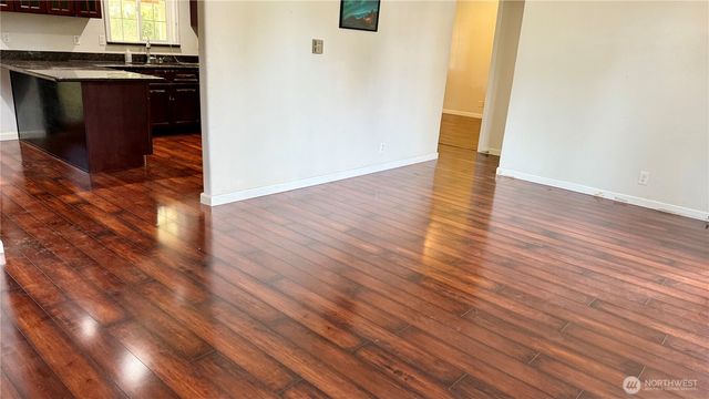 2415 Grandview Drive W, University Place, WA 98466