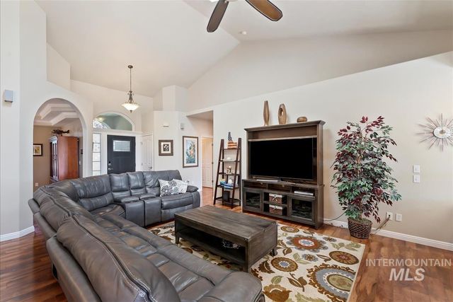 9999 W Hollandale Drive, Boise, ID 83709