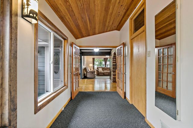 3870 Effress Road, White Bear Lake, MN 55110