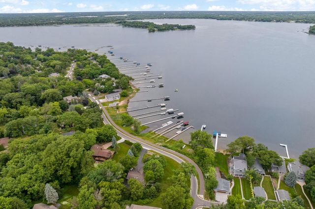 3870 Effress Road, White Bear Lake, MN 55110