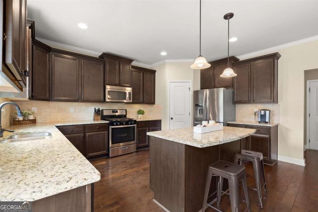 3955 Deer Run Drive, Cumming, GA 30028