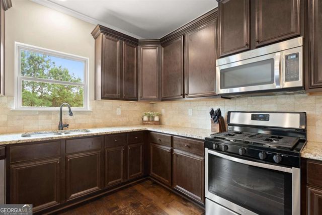 3955 Deer Run Drive, Cumming, GA 30028