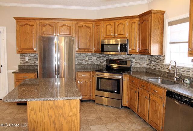 7952 Hunters Bend Cove, Olive Branch, MS 38654