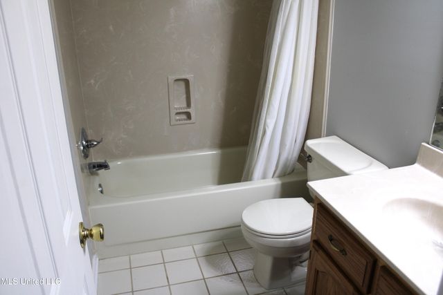 7952 Hunters Bend Cove, Olive Branch, MS 38654