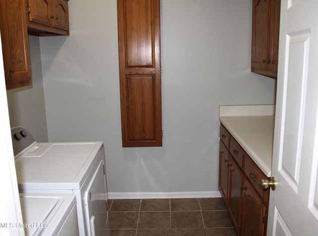 7952 Hunters Bend Cove, Olive Branch, MS 38654