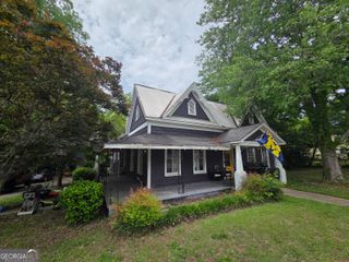 39 W Main Street, Hampton, GA 30228