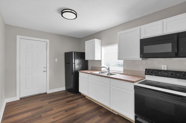 264 Woodlawn Avenue, Columbus, OH 43228