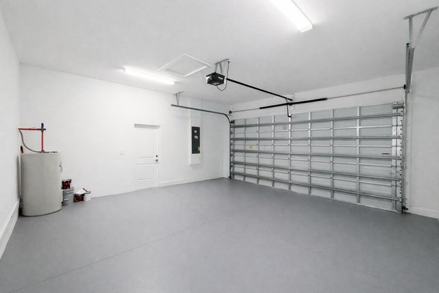 211 NW 25th Avenue, Cape Coral, FL 33993