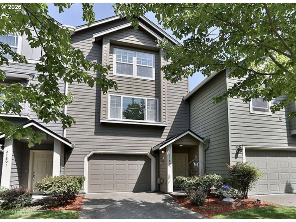 21895 Ne HEARTWOOD Cir, Fairview, OR 97024