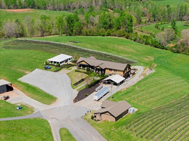 113 Terrace Circle, Cleveland, GA 30528