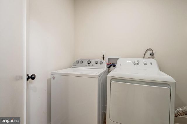 10915 MAPLE ST, Fairfax, VA 22030