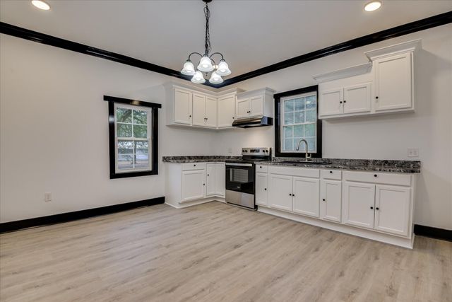 627 S Main Street S, New Ellenton, SC 29809