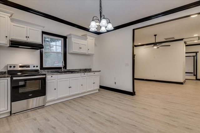 627 S Main Street S, New Ellenton, SC 29809