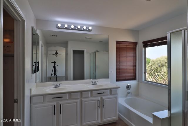 36066 W VERA CRUZ Drive, Maricopa, AZ 85138