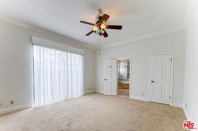 911 5th Street 202, Santa Monica, CA 90403