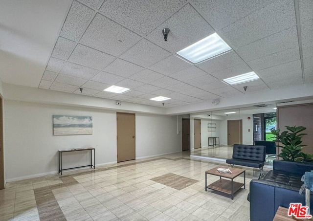 911 5th Street 202, Santa Monica, CA 90403