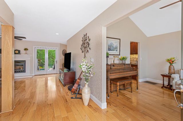 2988 Fairchild Dr, El Dorado Hills, CA 95762