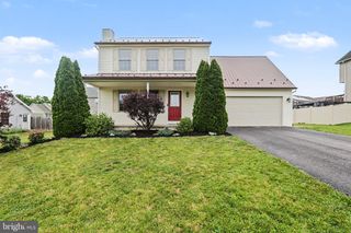 439 MEETING HOUSE SPRING RD, Carlisle, PA 17013