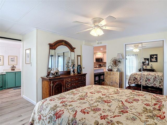 1405 SKYLINE COURT, Tavares, FL 32778