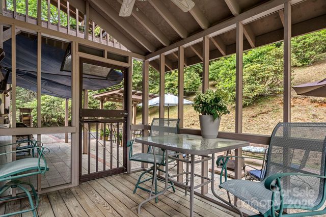 79 Creekside Lane, Spruce Pine, NC 28777