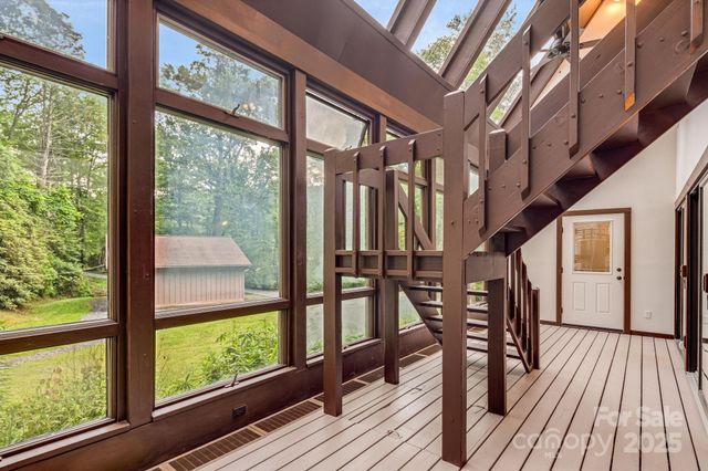 79 Creekside Lane, Spruce Pine, NC 28777